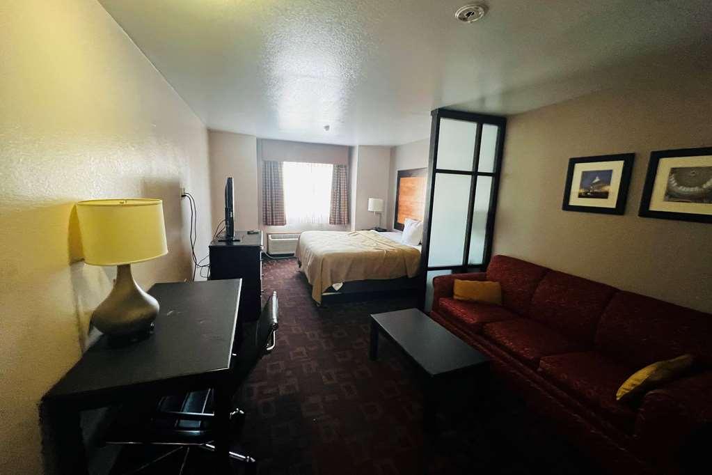 Days Inn By Wyndham Jackson Downtown Room photo